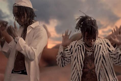 Watch Wiz Khalifa, Swae Lee Navigate Naked Bodies in。